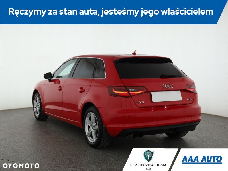 Audi A3 Sportback - 6