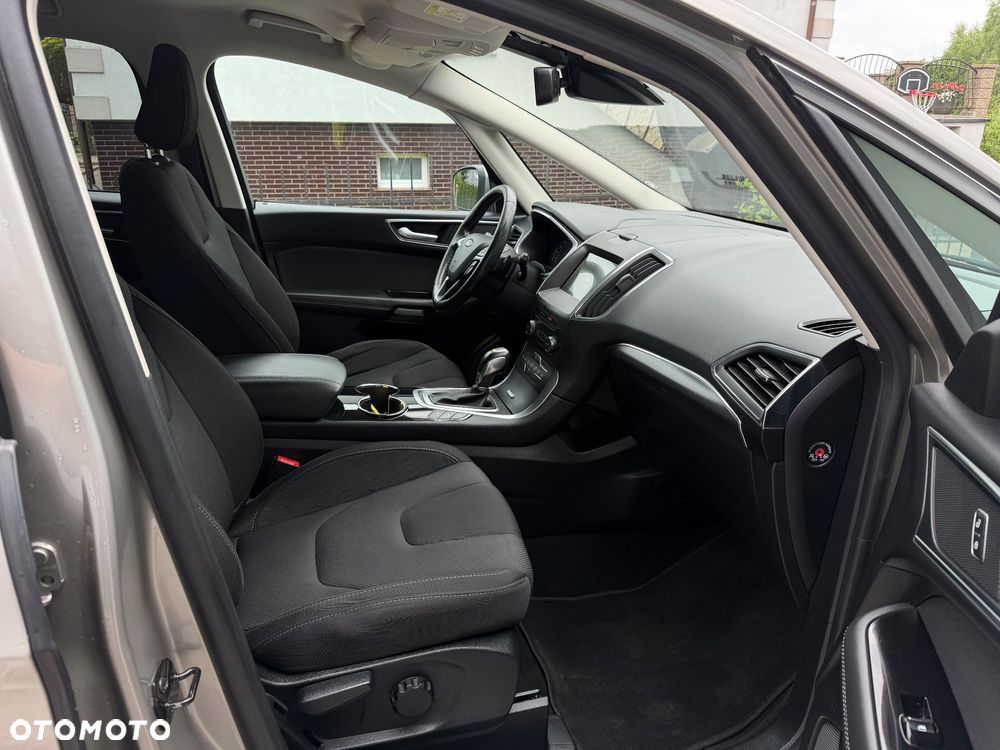 Ford S-Max 2.0 TDCi Titanium PowerShift - 13