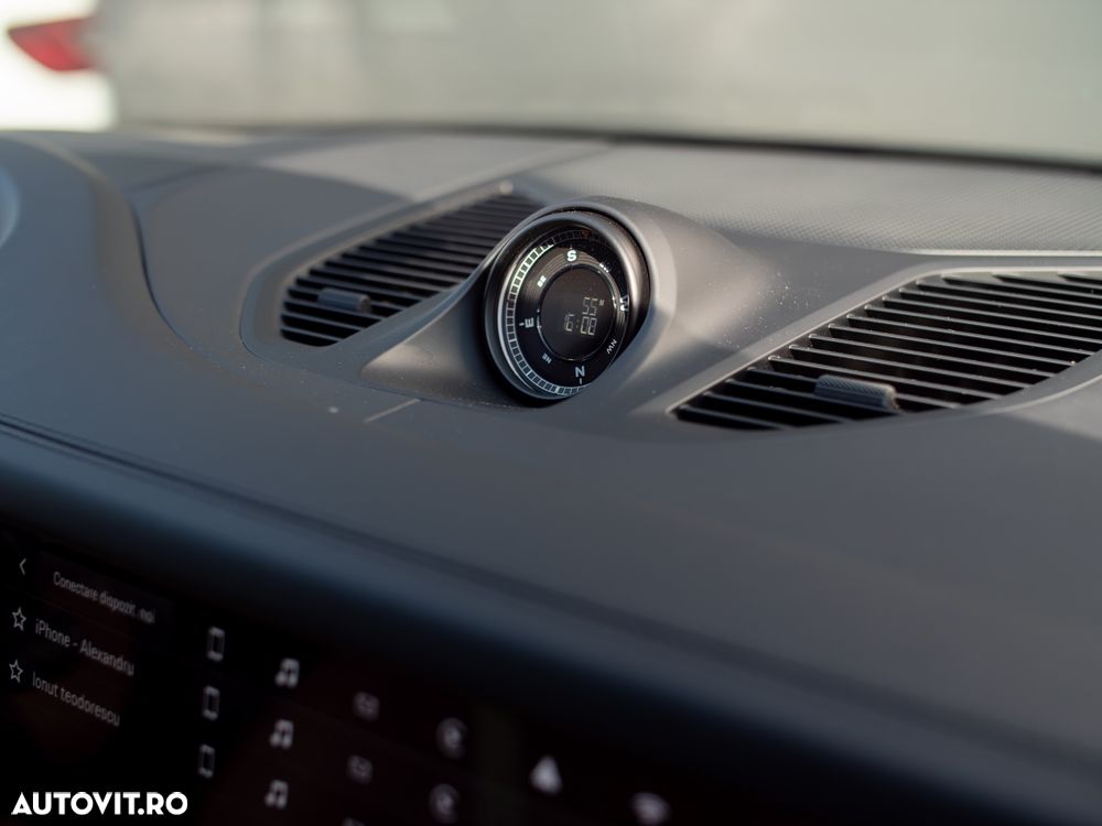 Porsche Cayenne - 22