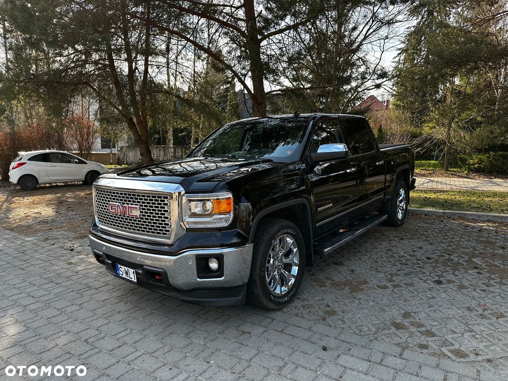 GMC Sierra - 2