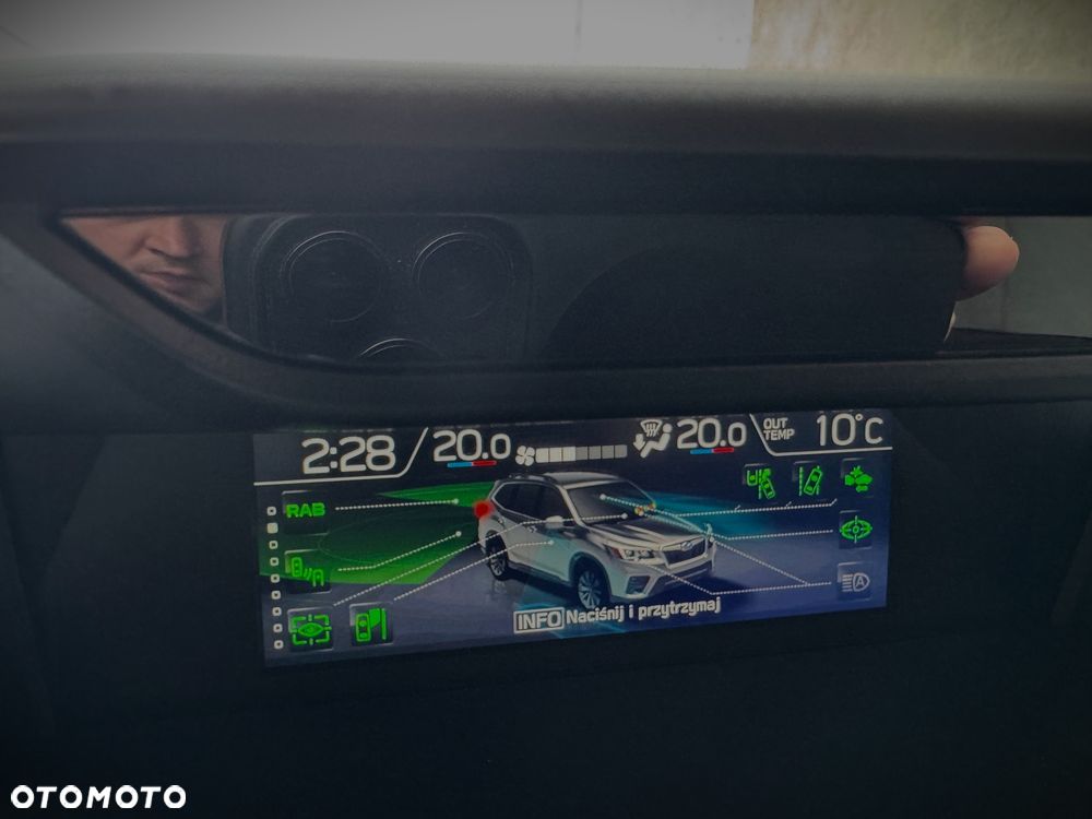 Subaru Forester 2.0i-L Platinum (EyeSight) Lineartronic - 33