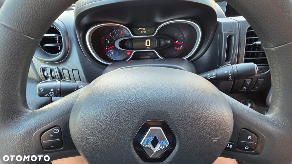 Renault Trafic - 20