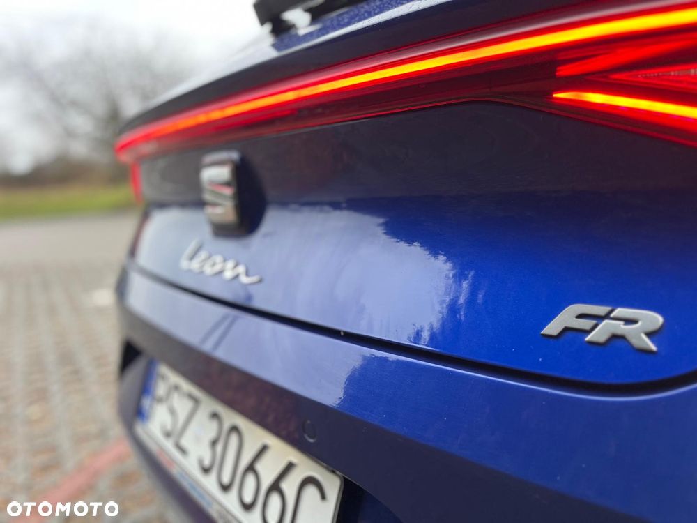 Seat Leon 1.5 eTSI ACT OPF DSG FR - 11