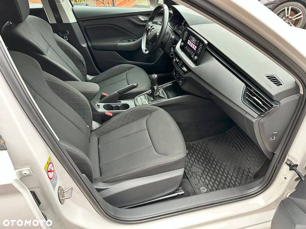 Skoda Scala 1.0 TSI Ambition - 17