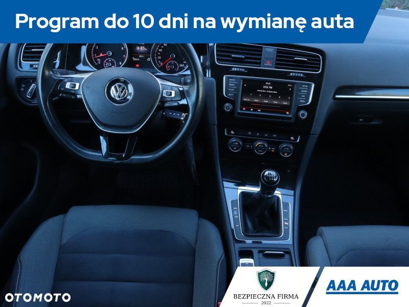 Volkswagen Golf Variant - 9