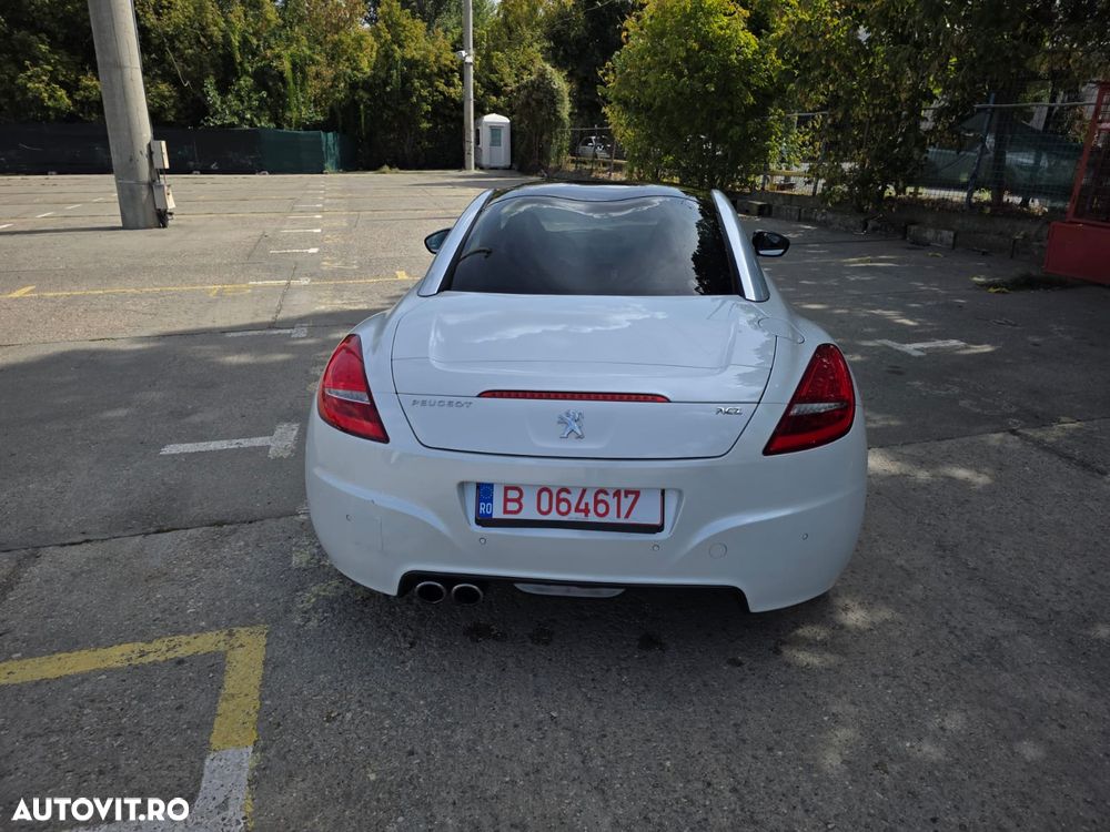 Peugeot RCZ - 2