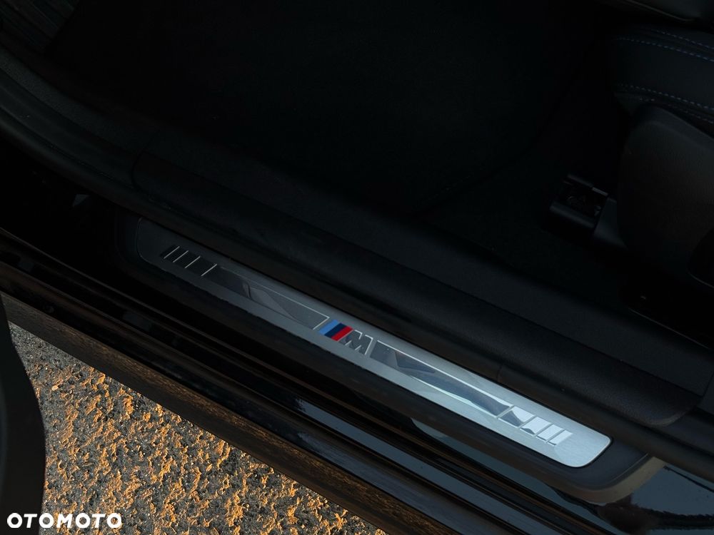 BMW Seria 3 318i Touring M Sport - 17