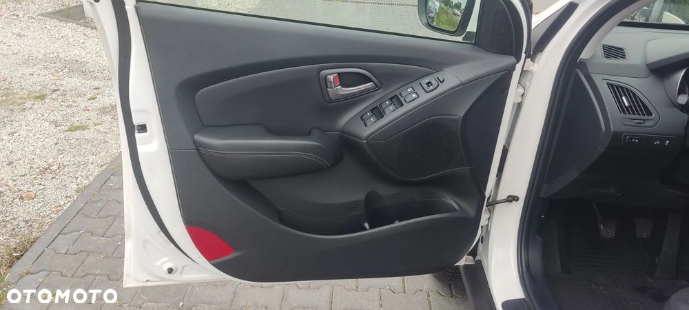 Hyundai ix35 1.6 2WD Style - 21