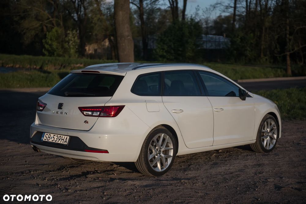 Seat Leon 1.8 TSI FR S&S DSG - 2