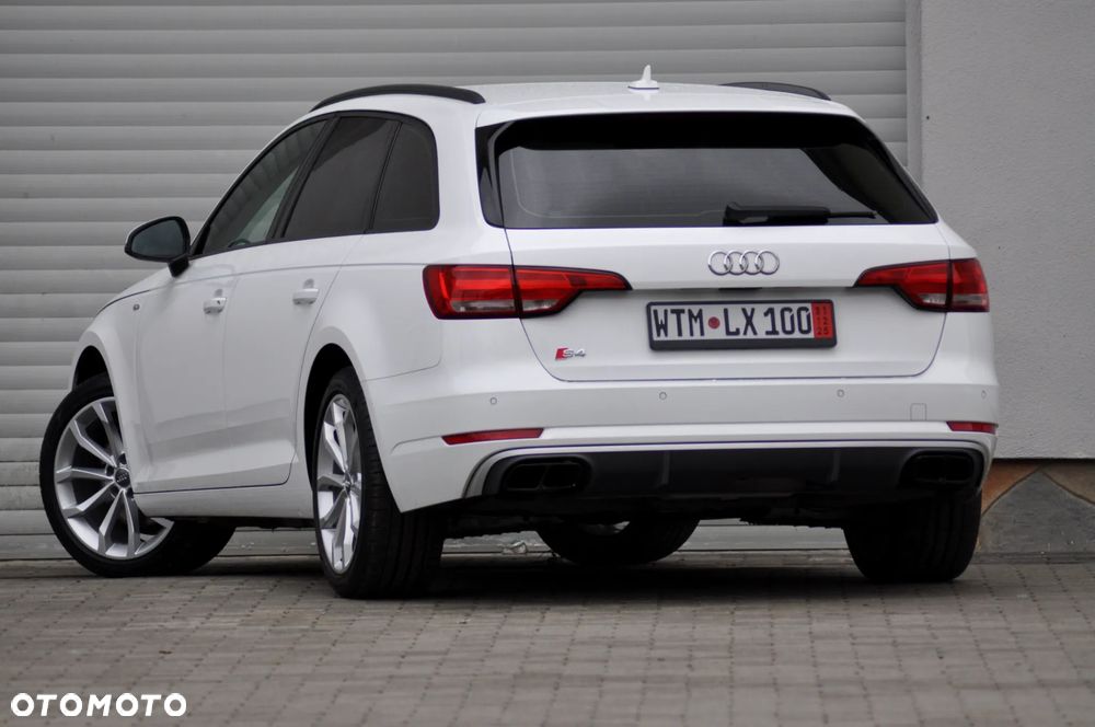 Audi A4 - 6
