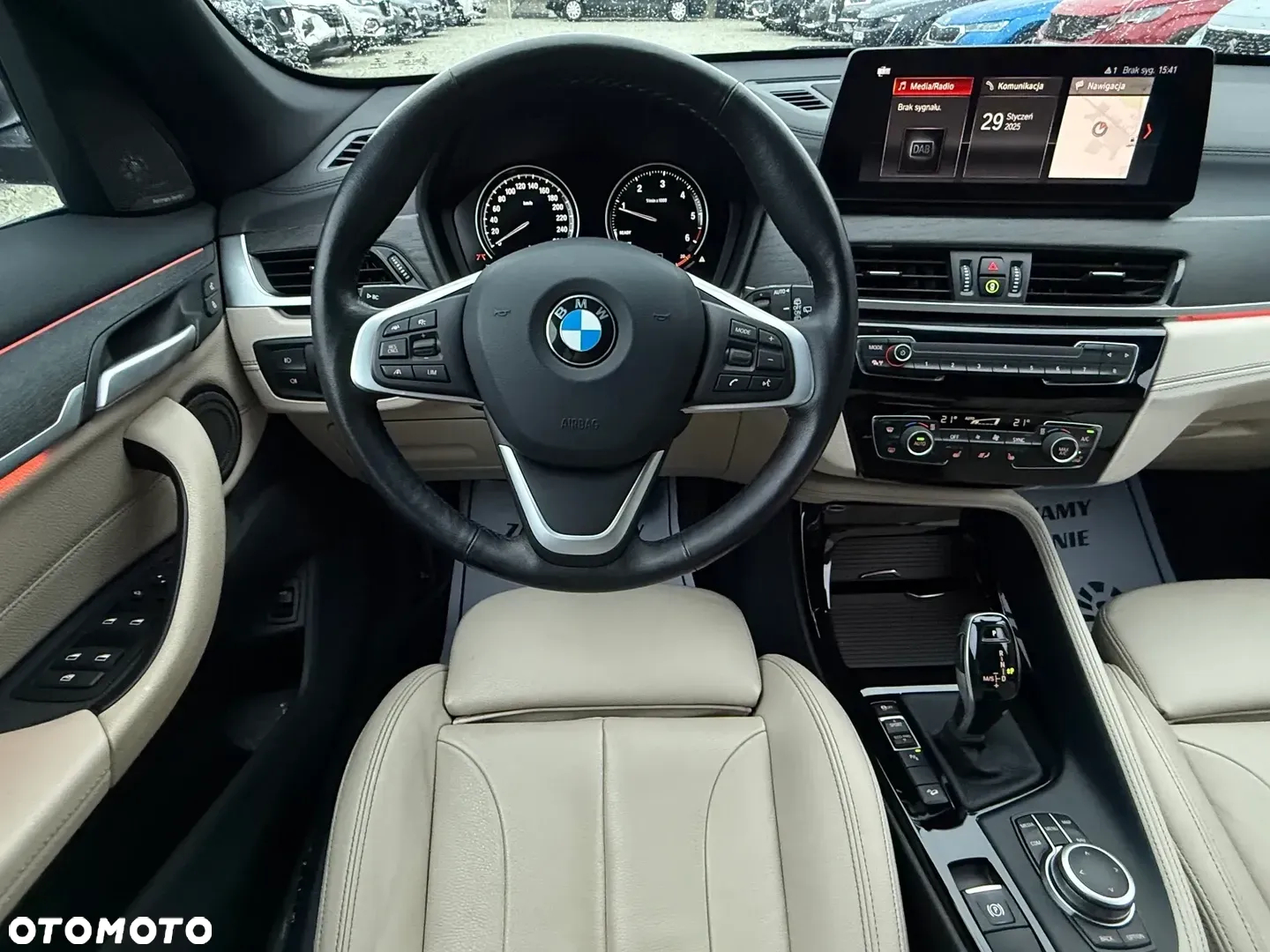 BMW X1 xDrive20d xLine - 34
