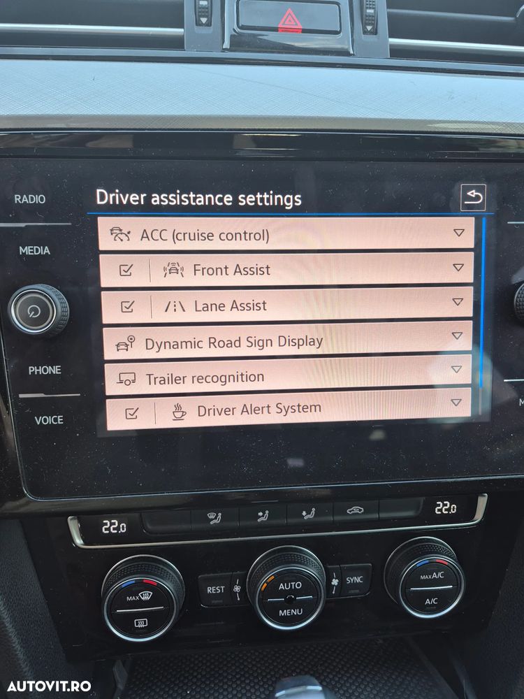Volkswagen Passat 2.0 TDI DSG Comfortline - 7