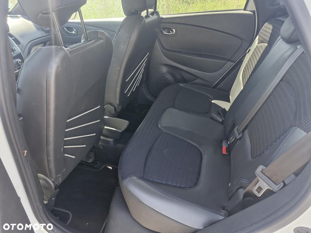 Renault Captur 1.2 Energy TCe Limited EDC - 11