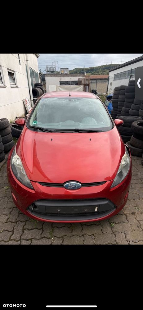 Ford Fiesta - 2