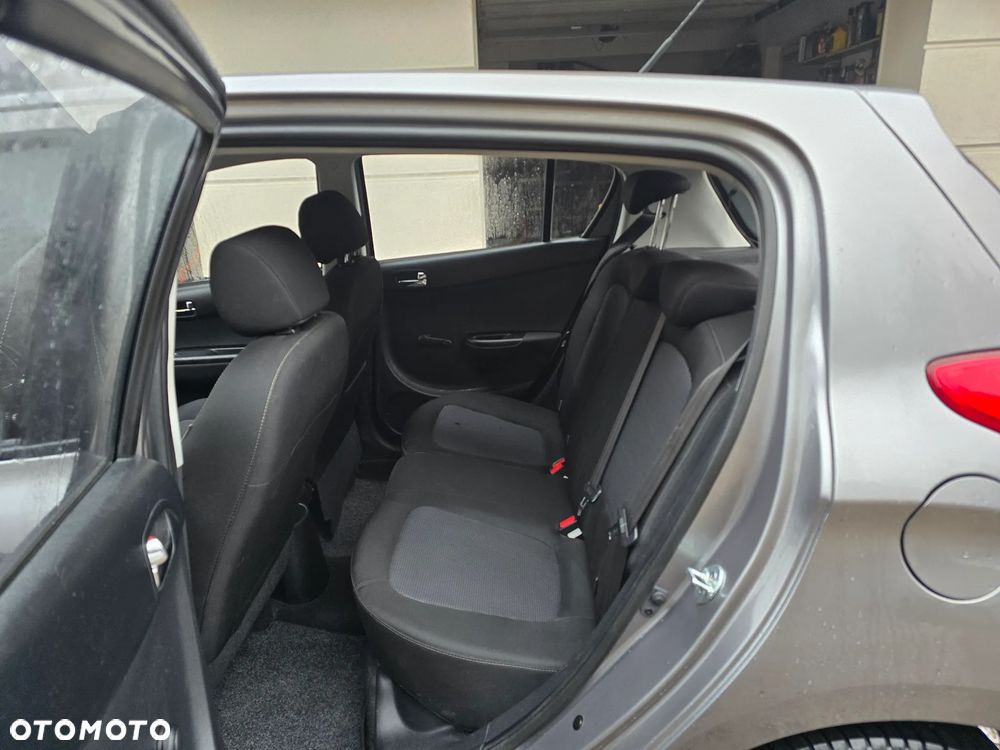 Hyundai i20 - 8