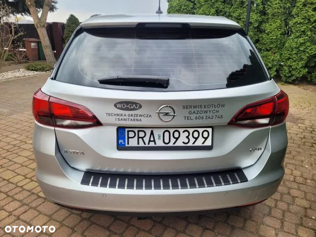 Opel Astra - 8