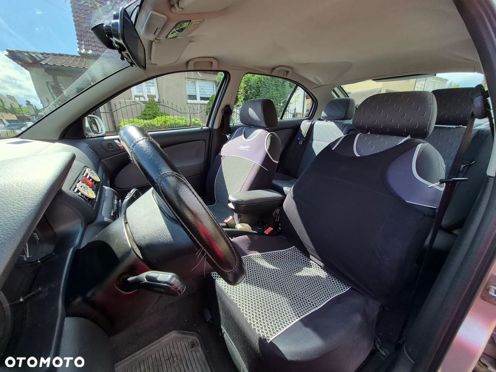 Skoda Octavia 2.0 Ambiente - 9