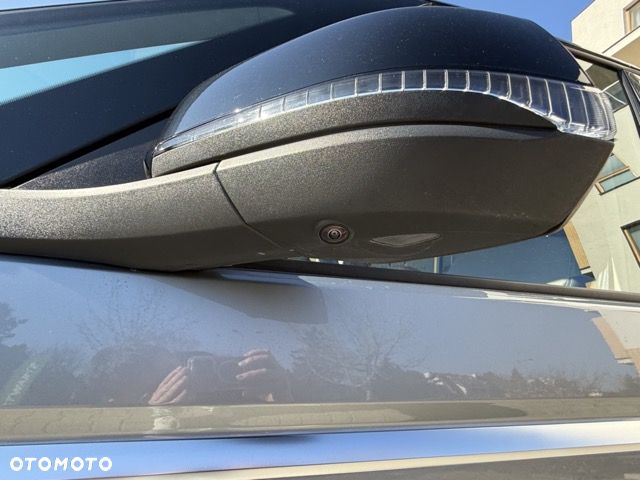 Volkswagen Multivan 2.0 TSI L2 Style DSG - 12