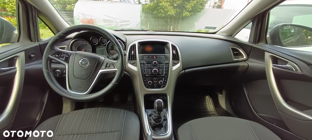 Opel Astra 1.7 CDTI - 8