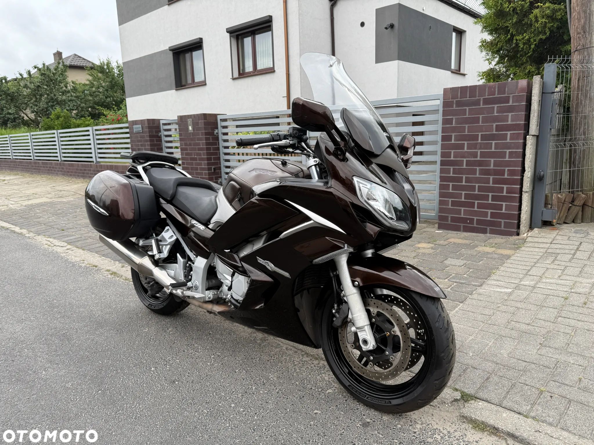 Yamaha FJR - 1