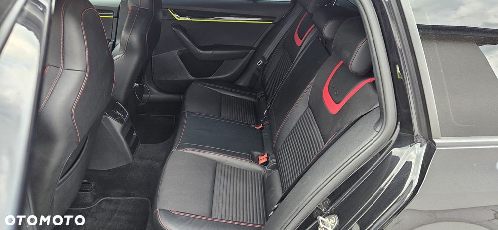 Skoda Octavia 2.0 TDI (Green tec) RS - 5