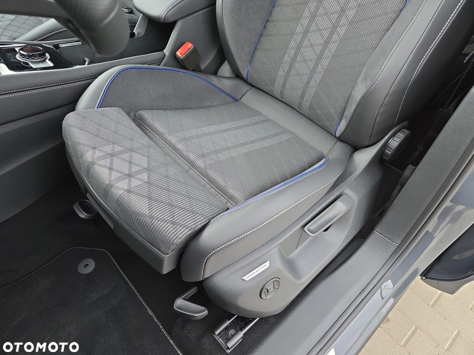 Volkswagen Tiguan - 22