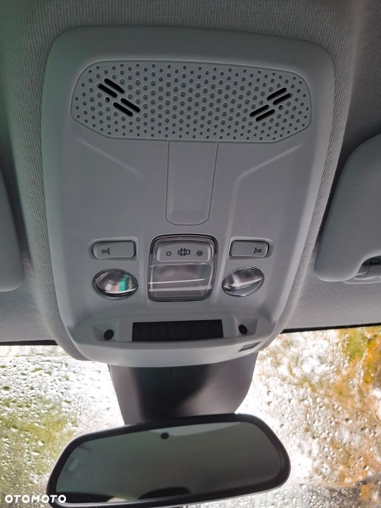 Opel Corsa 1.2 Edition S&S - 9