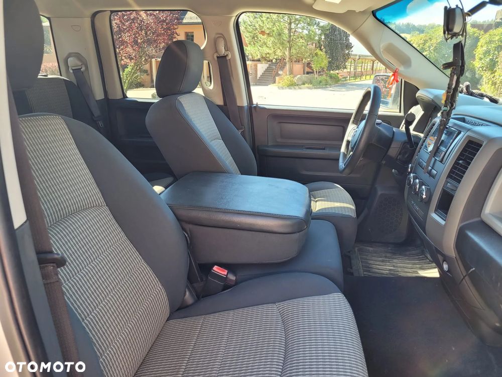 Dodge RAM 5.7 4x4 - 7