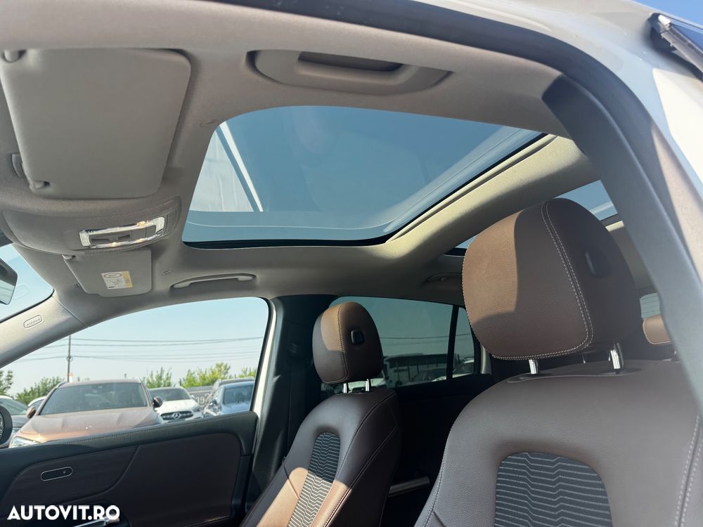 Mercedes-Benz GLA 200 d Aut. - 24