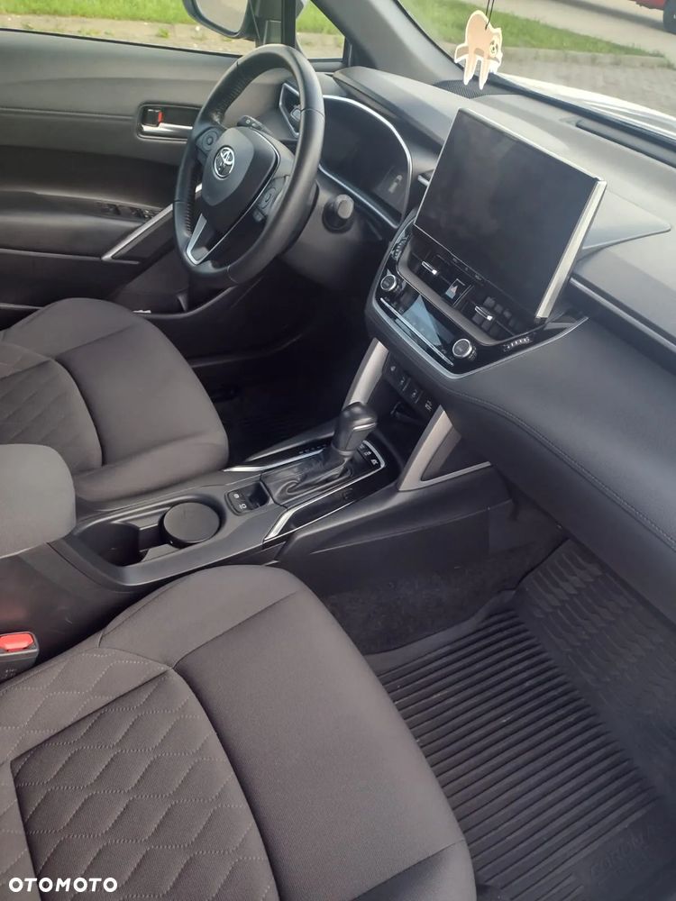 Toyota Corolla Cross 2.0 Hybrid Style - 18