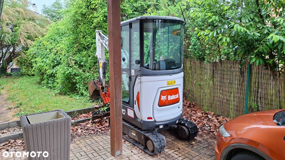 Bobcat E20 - 5