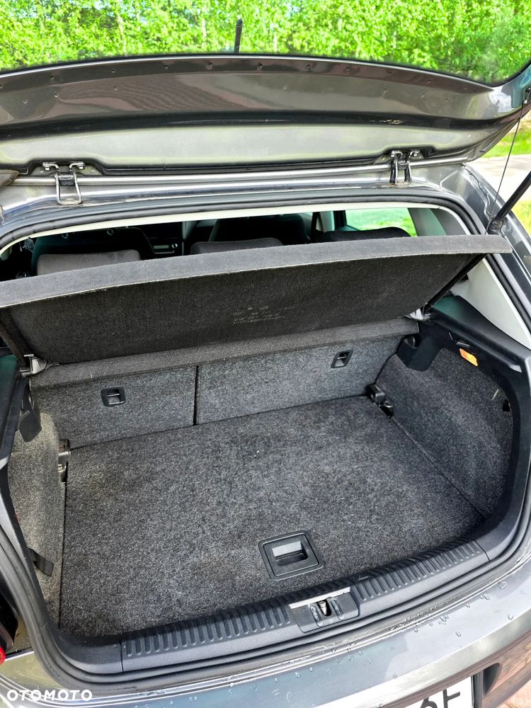 Volkswagen Polo - 9