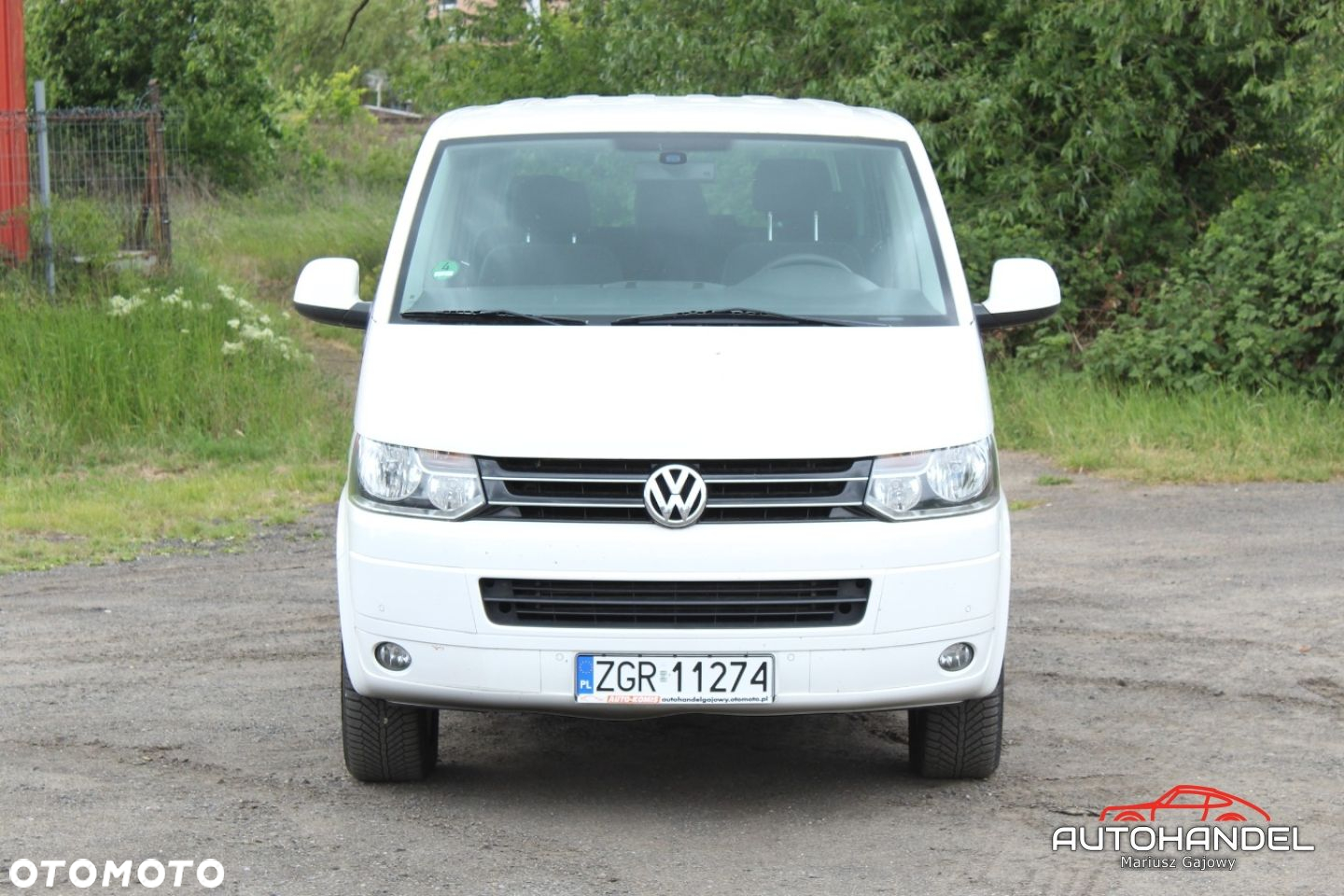 Volkswagen Caravelle - 2