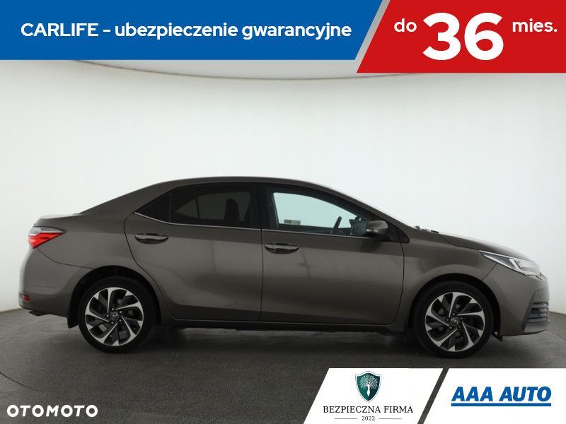 Toyota Corolla - 8