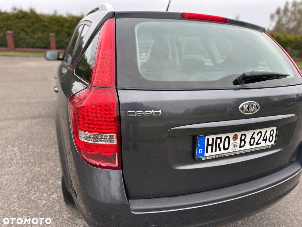 Kia Ceed 1.4 L Euro2012 - 18