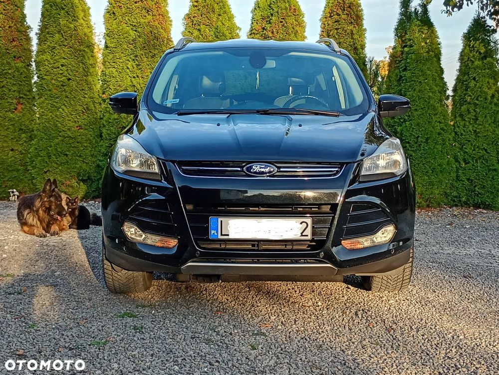 Ford Kuga 2.0 TDCi 2x4 Titanium - 13
