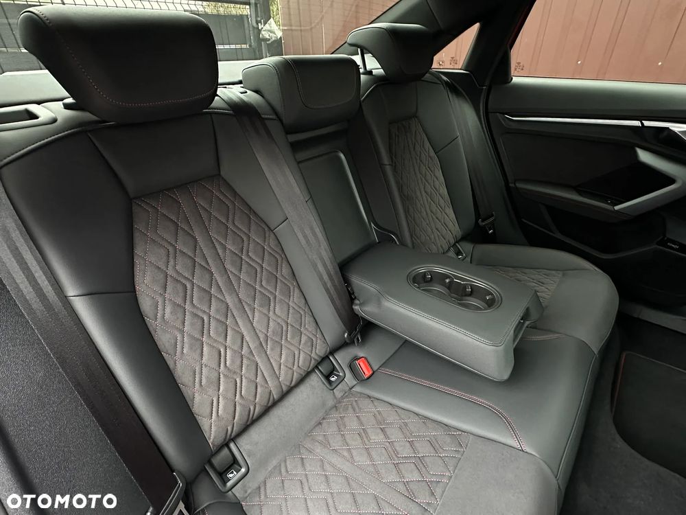 Audi S3 Limousine - 27