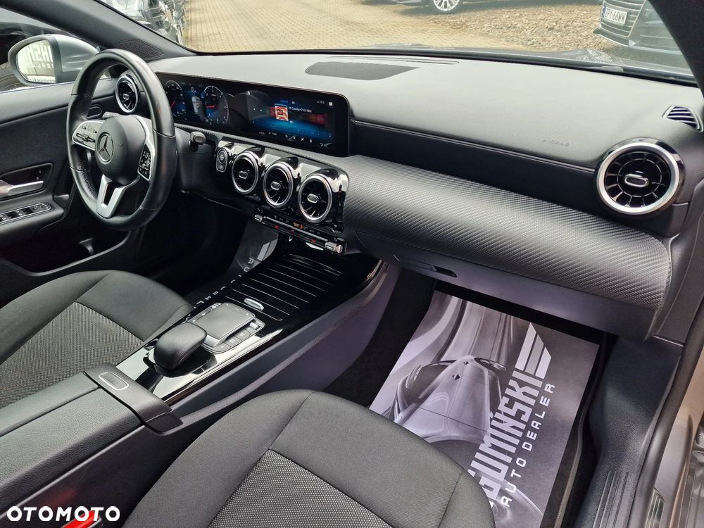 Mercedes-Benz CLA 180 d 8G-DCT Edition 2021 - 21
