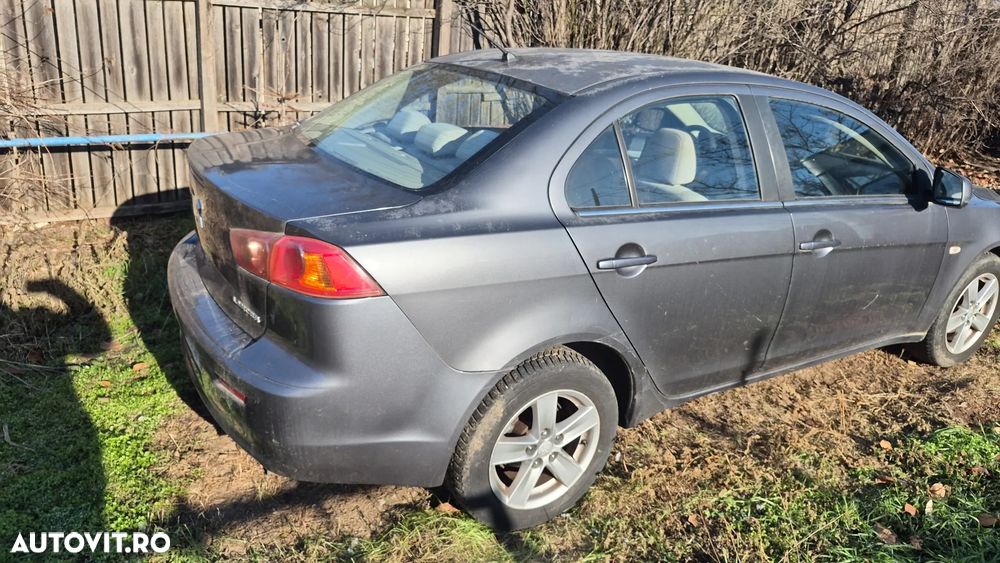 Mitsubishi Lancer 2.0 DI-D Invite - 1