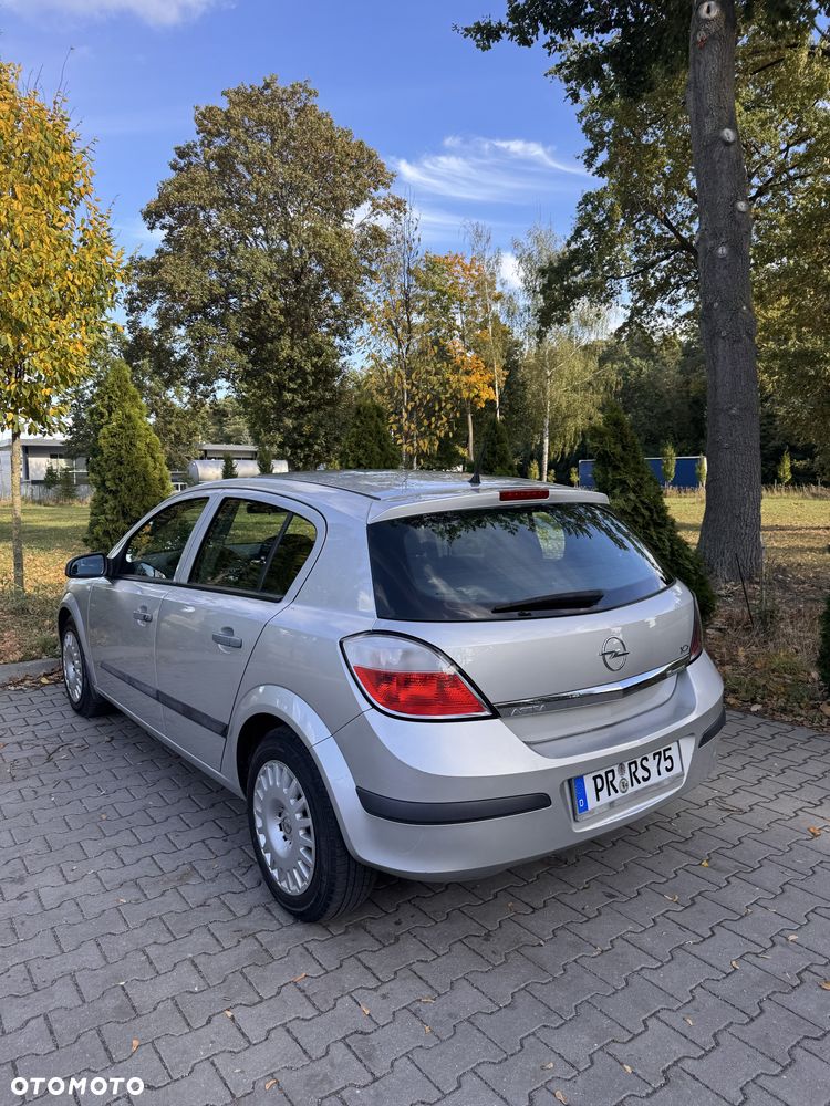 Opel Astra - 4