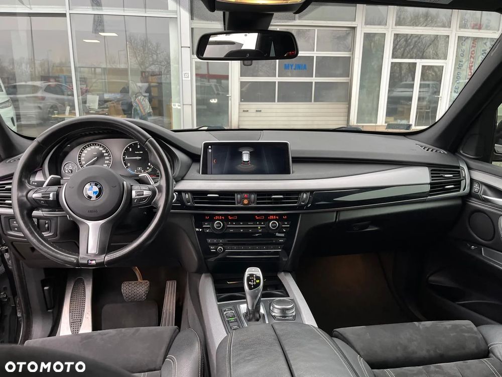BMW X5 xDrive25d - 22