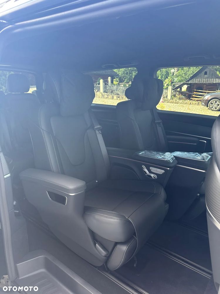 Mercedes-Benz Klasa V 300 d 4-Matic 9G-Tronic Exclusive (ekstra d³) - 32