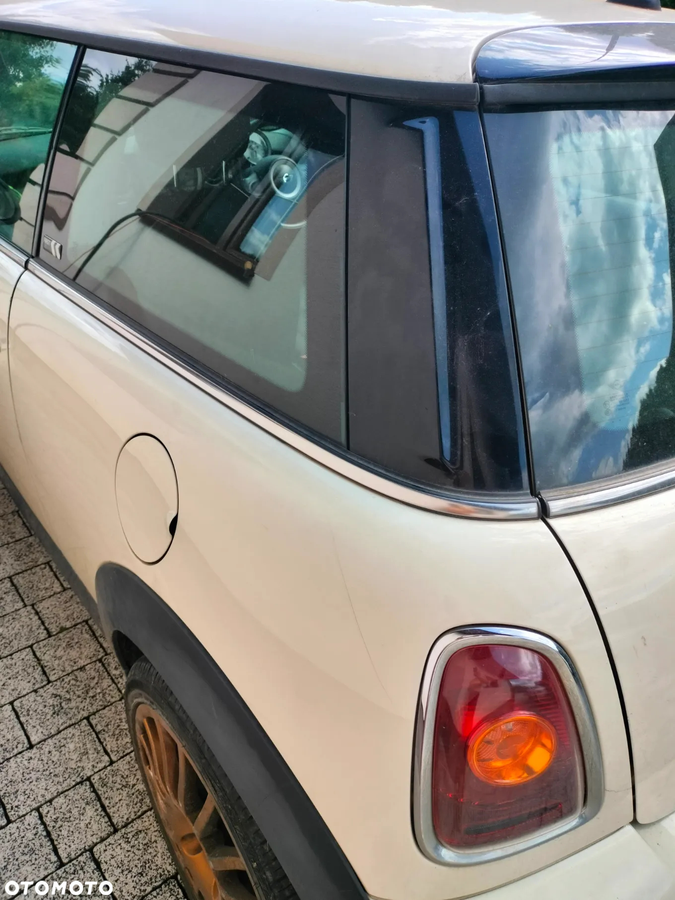 MINI ONE Standard - 4