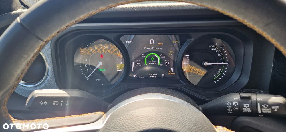 Jeep Wrangler - 4