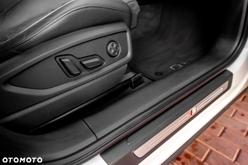 Audi Q5 2.0 TDI Quattro S tronic sport - 21