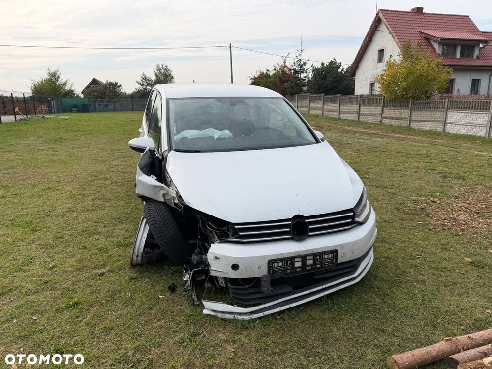 Volkswagen Touran 2018 photo 3