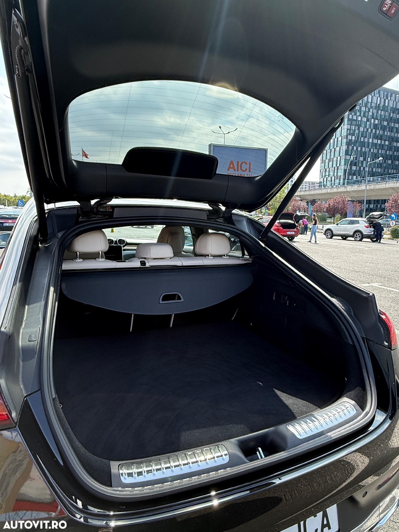 Mercedes-Benz GLC 200 4MATIC MHEV - 24