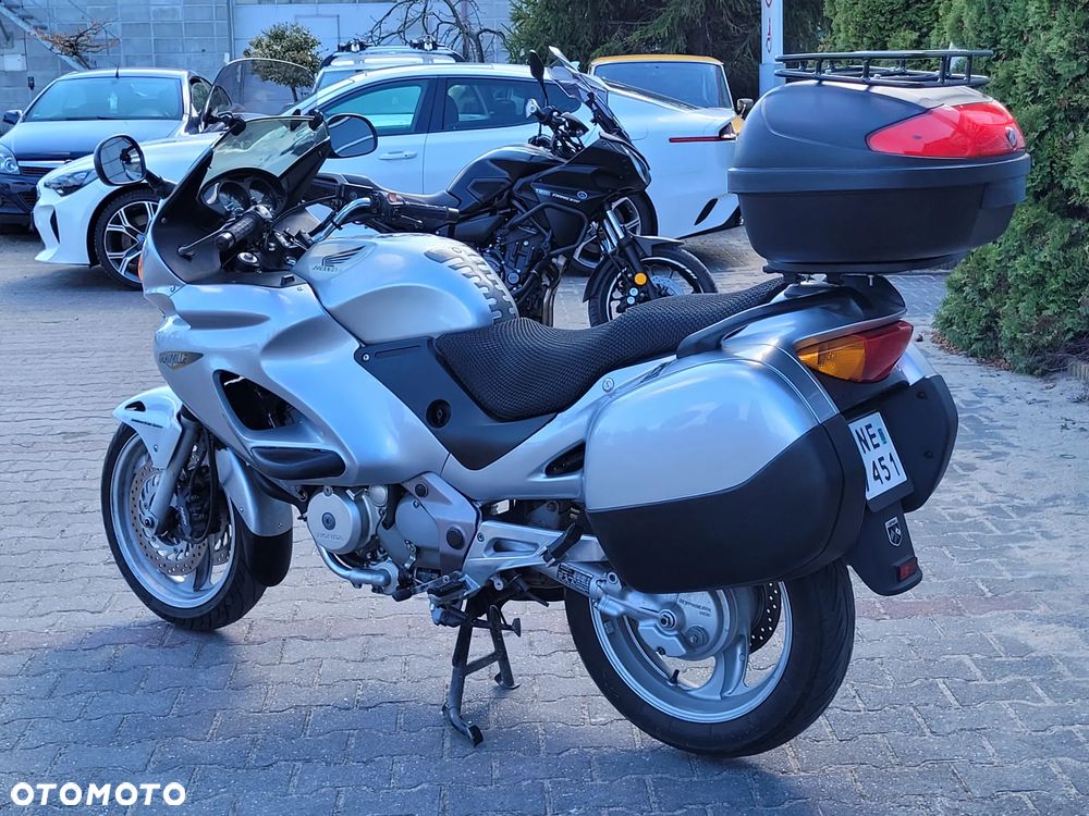 Honda Deauville - 13