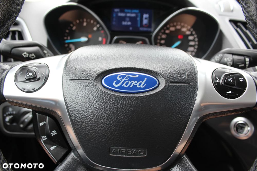 Ford Kuga 2.0 TDCi 2x4 Trend - 16