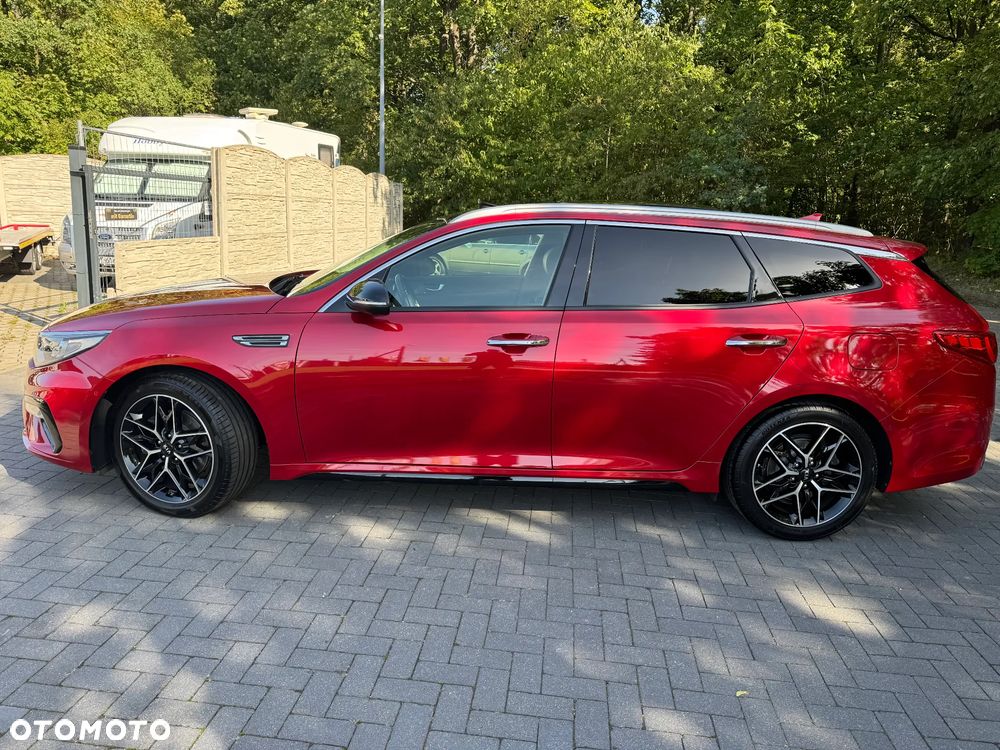Kia Optima - 10